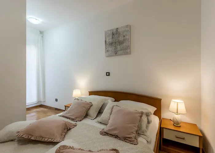 Karoglan Apartman Split