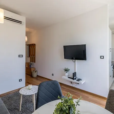 Apartmán Karoglan Split