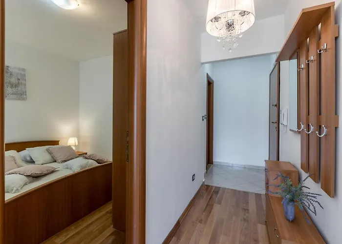 Апартаменты Karoglan