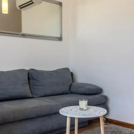 Lägenhet Karoglan *