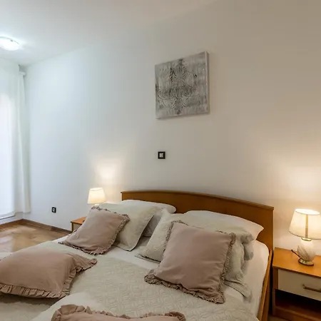 Karoglan Lejlighed Split